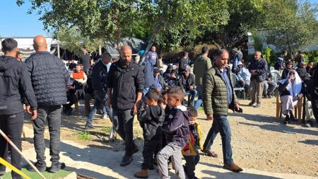 حشود جماهيرية واسعة في ترابين الصانع في مهرجان تضامن ضد الحصار والسياسات العنصرية